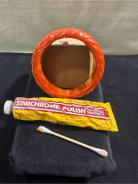 Vtg: Bakelite Carved/Ribbed Carnelian Paprika Bangle Bracelet
